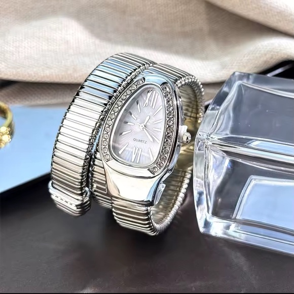 Serpenti Silver Elegant&Timeless Wrap Watch, BESTSELLER main image 9